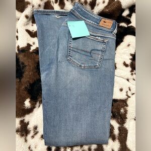 American Eagle super stretch X 8 regular